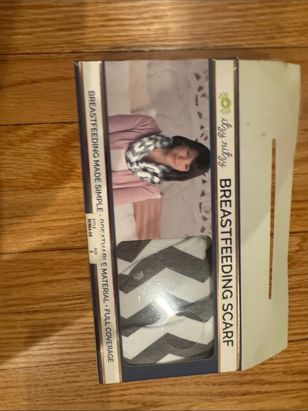 Itzy Ritzy Gray & White Chevron Breastfeeding Scarf